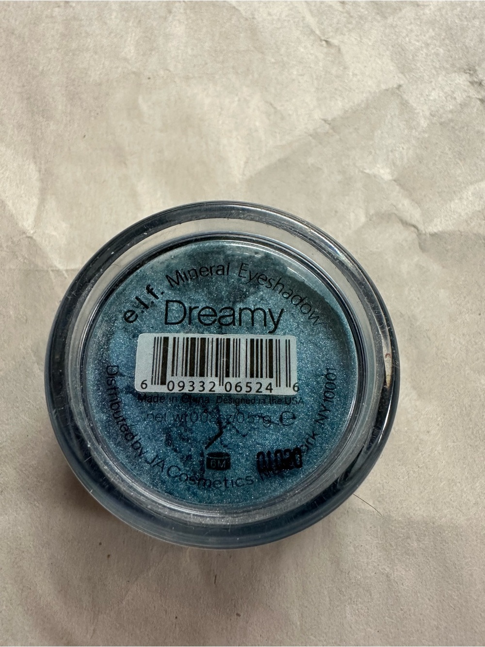 NEW e.l.f. Mineral Eyeshadow in Dreamy (Teal Blue Metallic Shimmer)